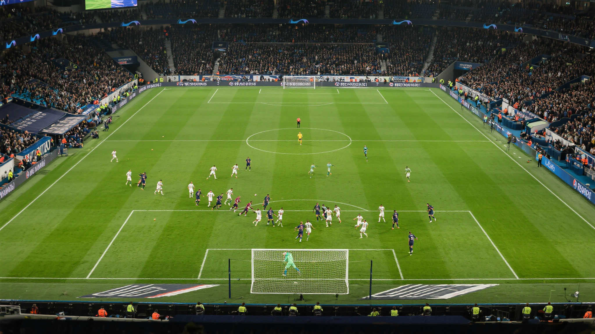 巴黎在2024-25欧冠控球榜中独占鳌头,包揽前六名中的四席 巴黎在2024-25欧冠控球榜中独占鳌头,包揽前六名中的四席